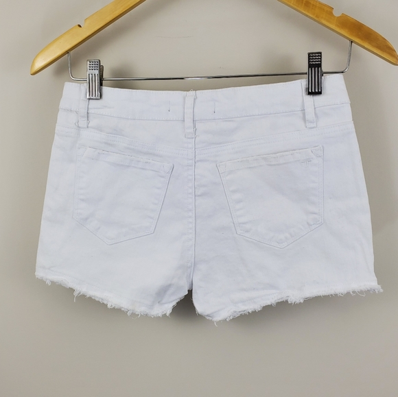 NWT Tractr White Jean Shorts Size 14 Waist 28 - Picture 4 of 4